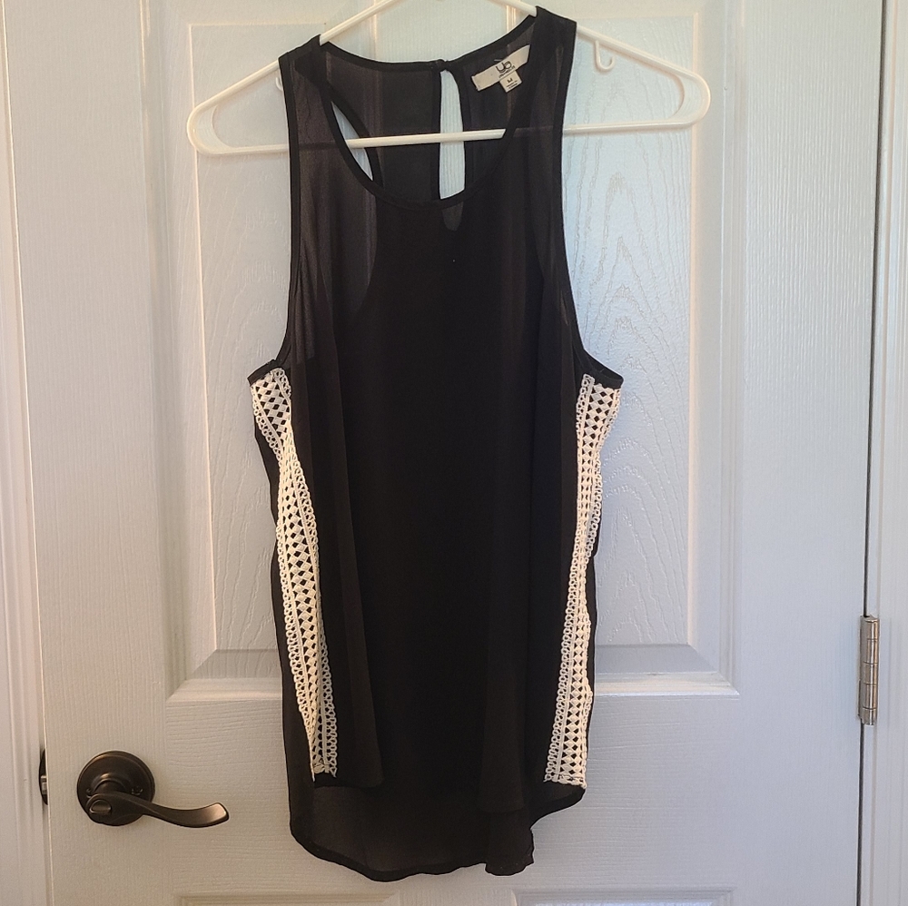 Black Tank